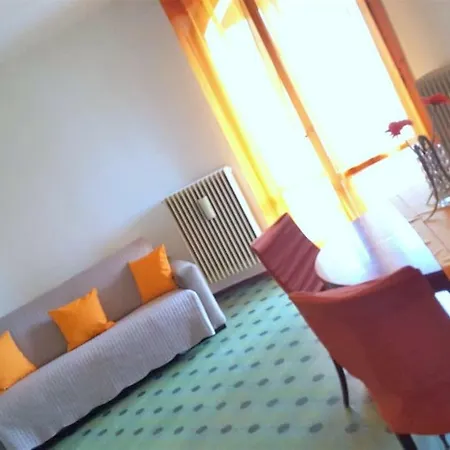 Giras Id52807 Apartamento Peschiera del Garda